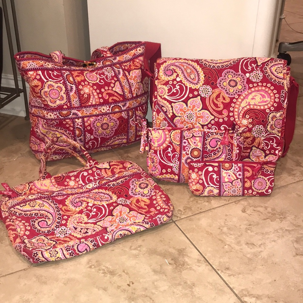 AMAZING DEAL! 5 Piece Vera Bradley Set